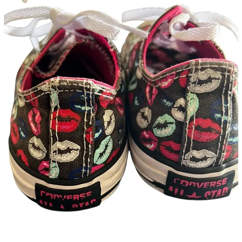 CONVERSE CTAS Chucks Black Pink Red kissy lips lo top canvas sneakers girls sz 3